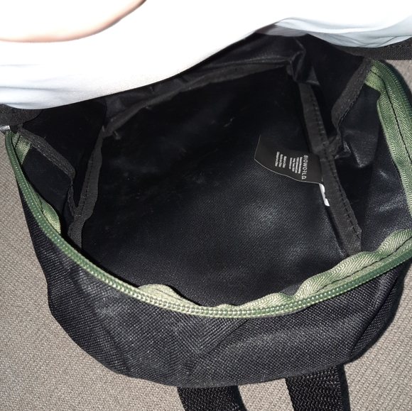 Mini baby yoda bookbag - Picture 6 of 7